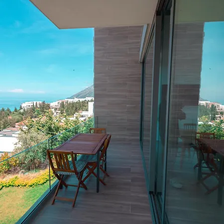 Escape By Form 4 Dhërmi