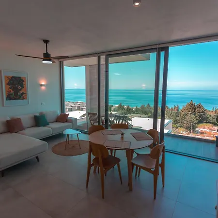 Escape By Form 4 아파트 Dhërmi