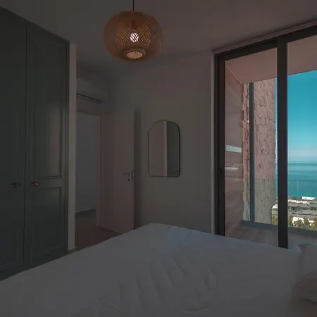 Escape By Form 4 Dhërmi